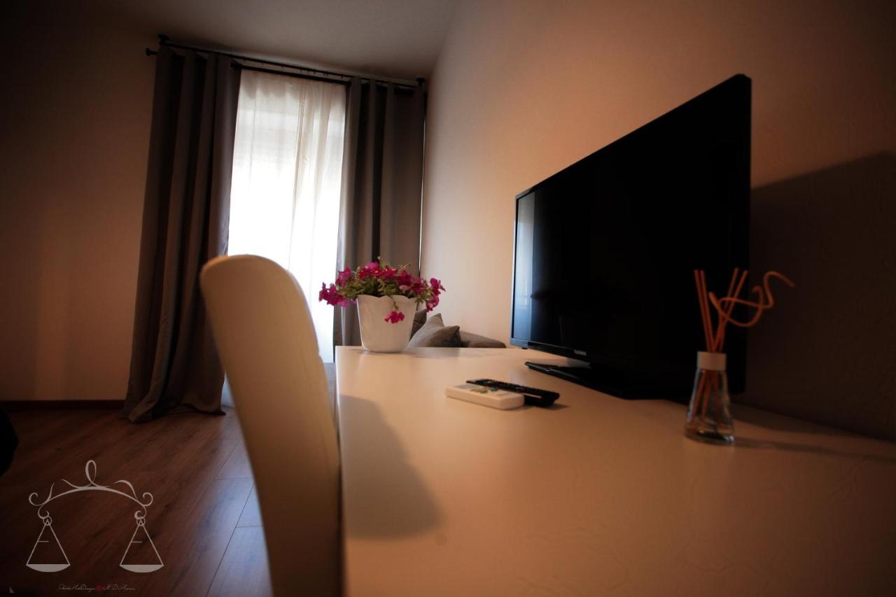 La Libra Rooms กาญารี ภายนอก รูปภาพ