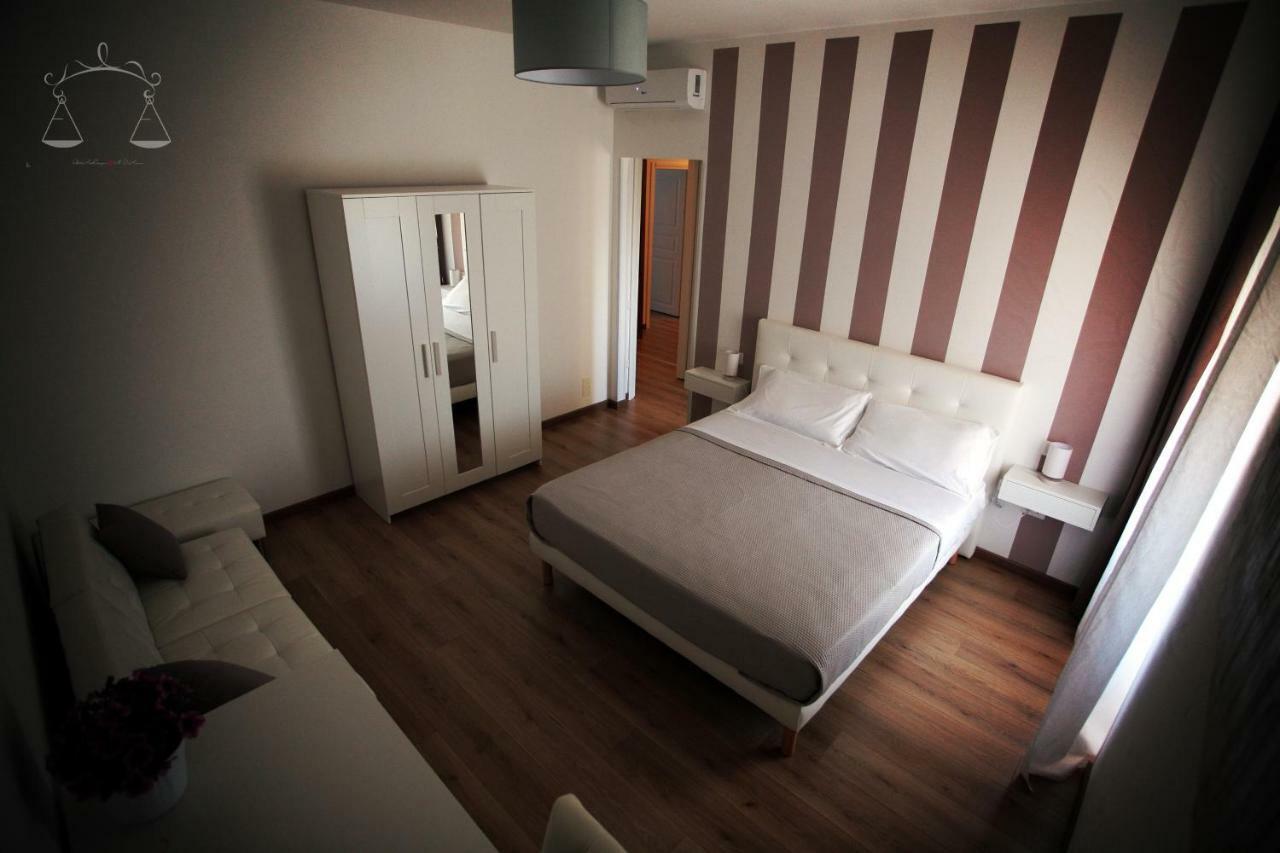 La Libra Rooms กาญารี ภายนอก รูปภาพ
