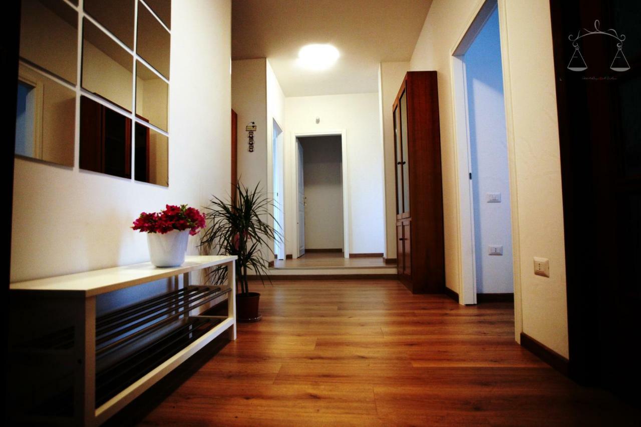 La Libra Rooms กาญารี ภายนอก รูปภาพ